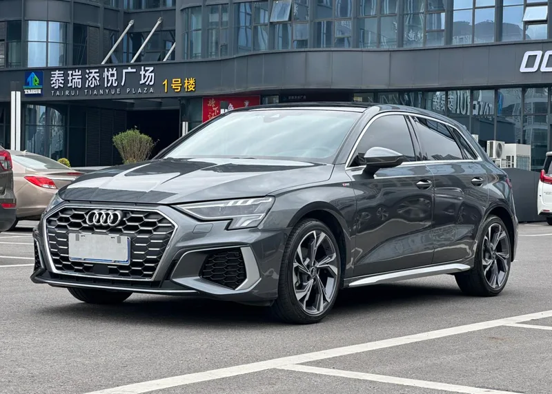 Audi A3 2024 Sportback 35 TFSI Fashion Sport exterior photo 1 Audi A3 2024 Sportback 35 TFSI Fashion Sport exterior photo 1