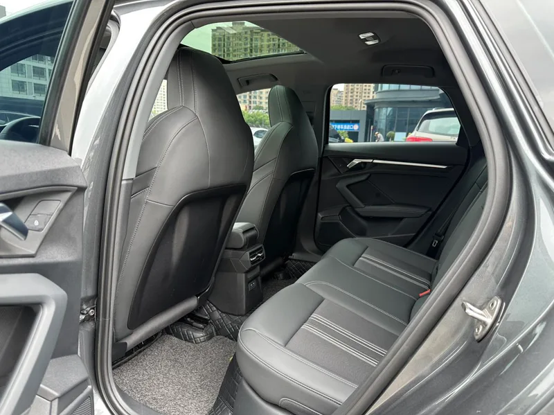 Audi A3 2024 Sportback 35 TFSI Fashion Sport interior photo 10 Audi A3 2024 Sportback 35 TFSI Fashion Sport interior photo 10