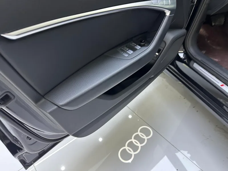 Audi A6L 2023 45 TFSI quattro Tipo dinámico de selección exterior foto 6 Audi A6L 2023 45 TFSI quattro Tipo dinámico de selección exterior foto 6
