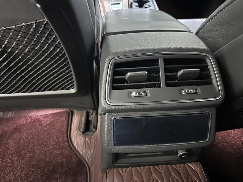 Audi A6L 2023 45 TFSI quattro Tipo dinámico de selección interior foto 14 Audi A6L 2023 45 TFSI quattro Tipo dinámico de selección interior foto 14