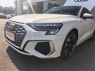 Audi A3 2022 A3L Limousine 35 TFSI Fashion Sport interior photo 14 Audi A3 2022 A3L Limousine 35 TFSI Fashion Sport interior photo 14