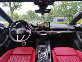 Audi S5 2022 3.0T Coupe interior foto 9 Audi S5 2022 3.0T Coupe interior foto 9