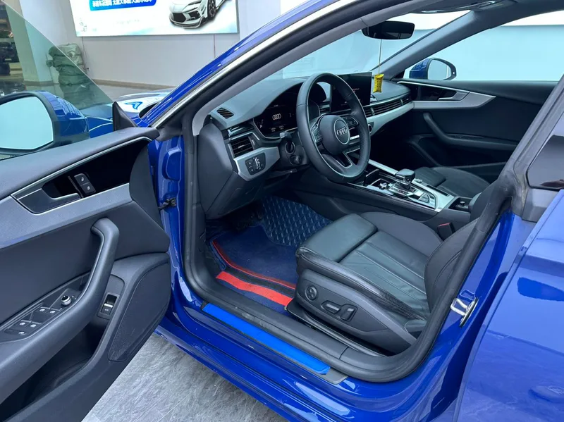 Audi A5 2023 Sportback 40 TFSI Fashion dynamic type exterior photo 4 Audi A5 2023 Sportback 40 TFSI Fashion dynamic type exterior photo 4