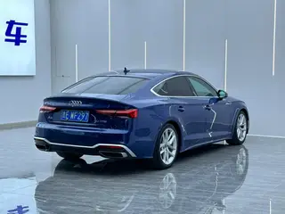 Audi A5 2023 Sportback 40 TFSI Fashion dynamic type interior photo 13 Audi A5 2023 Sportback 40 TFSI Fashion dynamic type interior photo 13