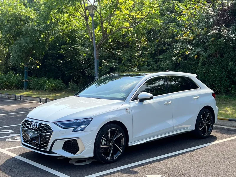 Audi A3 2024 Sportback 35 TFSI Fashion Sport exterior photo 1 Audi A3 2024 Sportback 35 TFSI Fashion Sport exterior photo 1