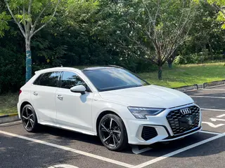 Audi A3 2024 Sportback 35 TFSI Fashion Sport exterior photo 3 Audi A3 2024 Sportback 35 TFSI Fashion Sport exterior photo 3