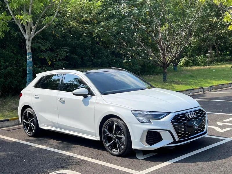 Audi A3 2024 Sportback 35 TFSI Fashion Sport exterior photo 3 Audi A3 2024 Sportback 35 TFSI Fashion Sport exterior photo 3