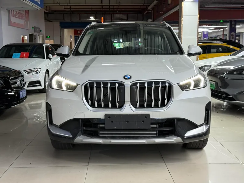 BMW X1 2025 sDrive25Li X Design Suit exterior photo 2 BMW X1 2025 sDrive25Li X Design Suit exterior photo 2