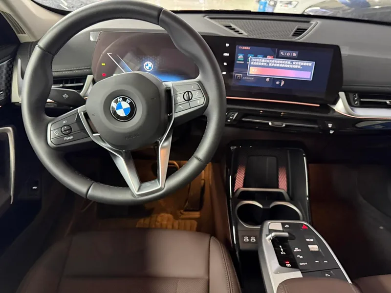 BMW X1 2025 sDrive25Li X Design Suit interior photo 9 BMW X1 2025 sDrive25Li X Design Suit interior photo 9