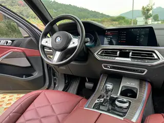 BMW X5 2022 Restyling xDrive 40Li M Sports suit interior photo 14 BMW X5 2022 Restyling xDrive 40Li M Sports suit interior photo 14