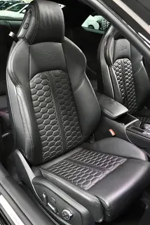 Audi RS 5 2023 2.9T Coupe Obsidian Edition interior photo 14 Audi RS 5 2023 2.9T Coupe Obsidian Edition interior photo 14