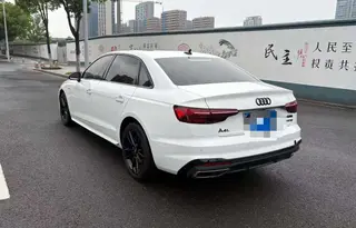 Audi A4L 2022 40 TFSI Fashion dynamic type interior photo 7 Audi A4L 2022 40 TFSI Fashion dynamic type interior photo 7
