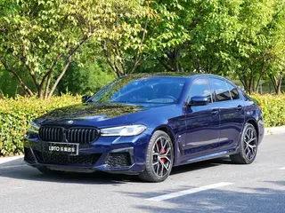 BMW 5 Series 2022 540i Модная версия M Спортивный костюм