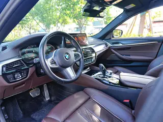 BMW 5 Series 2022 540i Version mode M Ensemble de sport extérieur photo 6 BMW 5 Series 2022 540i Version mode M Ensemble de sport extérieur photo 6