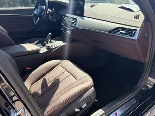 BMW 5 Series 2022 Second change 535Le M Sports suit interior photo 12 BMW 5 Series 2022 Second change 535Le M Sports suit interior photo 12