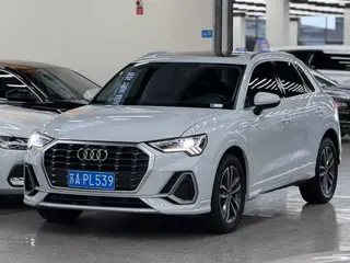Audi Q3 2022 35 TFSI Aggressive and dynamic exterior photo 1 Audi Q3 2022 35 TFSI Aggressive and dynamic exterior photo 1