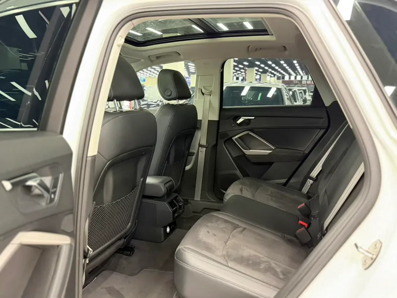Audi Q3 2022 35 TFSI Aggressive and dynamic exterior photo 10 Audi Q3 2022 35 TFSI Aggressive and dynamic exterior photo 10