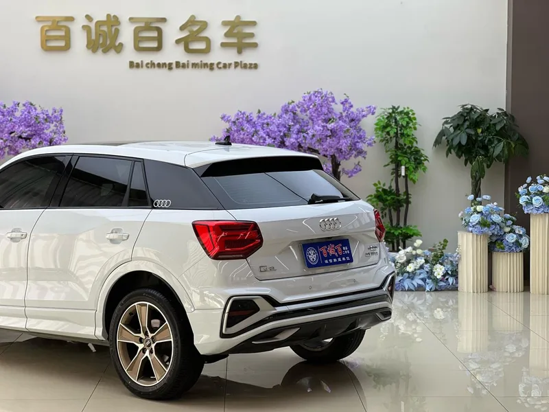 Audi Q2L 2022 35 TFSI Tipo dinámico de moda exterior foto 6 Audi Q2L 2022 35 TFSI Tipo dinámico de moda exterior foto 6