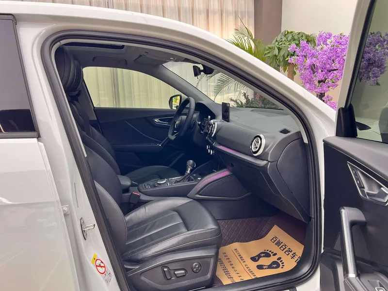 Audi Q2L 2022 35 TFSI Tipo dinámico de moda interior foto 12 Audi Q2L 2022 35 TFSI Tipo dinámico de moda interior foto 12