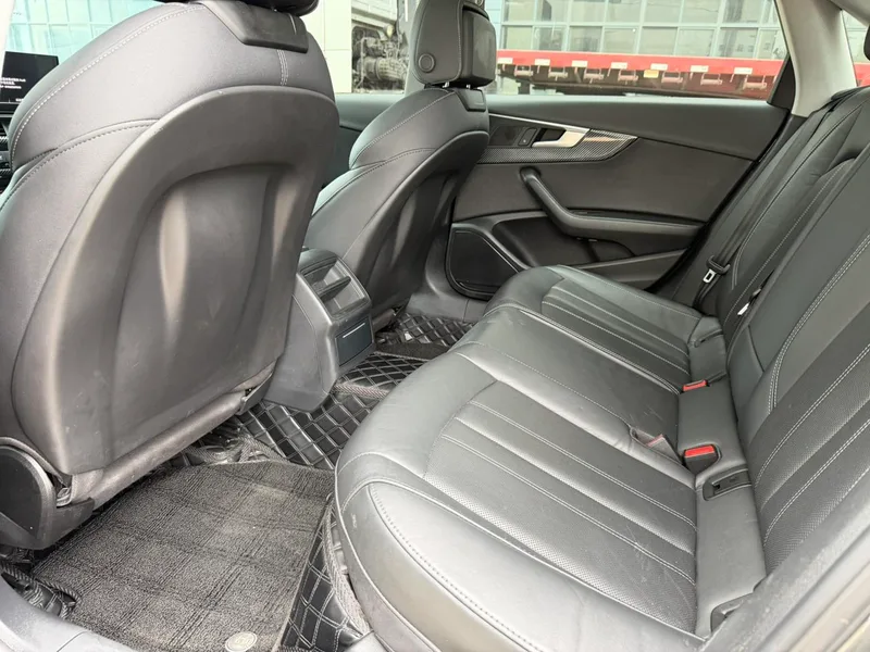 Audi A4L 2020 40 TFSI Mode dynamique extérieur photo 6 Audi A4L 2020 40 TFSI Mode dynamique extérieur photo 6