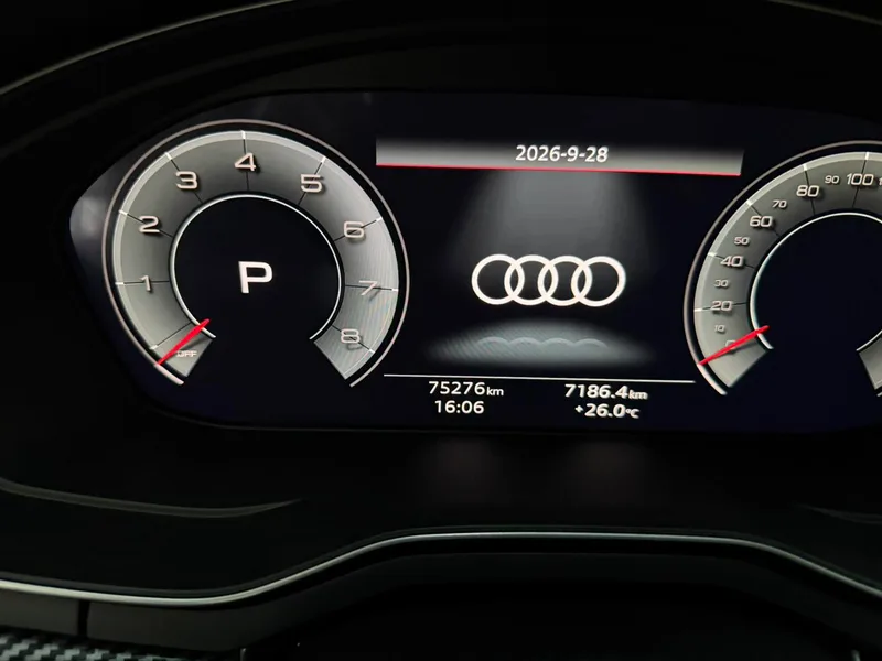 Audi A4L 2020 40 TFSI Mode dynamique intérieur photo 11 Audi A4L 2020 40 TFSI Mode dynamique intérieur photo 11