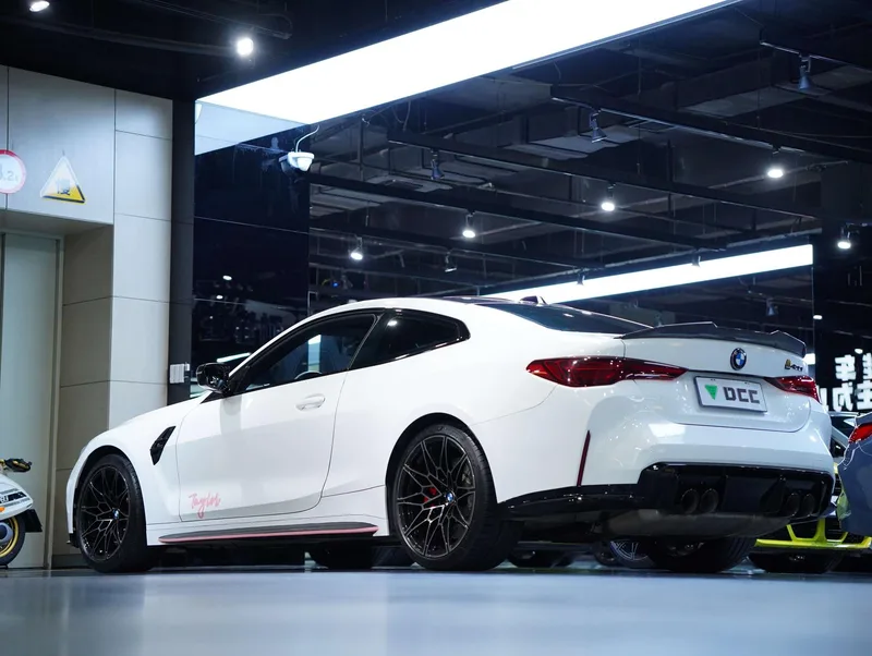 BMW M4 2024 M4 Coupe M xDrive Thunder Edition exterior photo 6 BMW M4 2024 M4 Coupe M xDrive Thunder Edition exterior photo 6