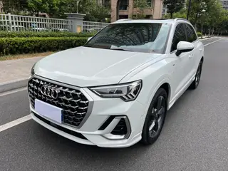 Audi Q3 2024 35 TFSI Fashion dynamic type exterior photo 1 Audi Q3 2024 35 TFSI Fashion dynamic type exterior photo 1