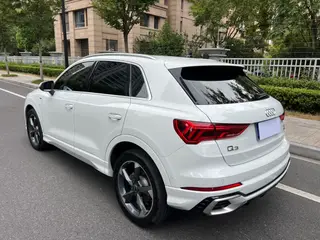 Audi Q3 2024 35 TFSI Fashion dynamic type exterior photo 4 Audi Q3 2024 35 TFSI Fashion dynamic type exterior photo 4
