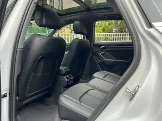 Audi Q3 2024 35 TFSI Fashion dynamic type interior photo 11 Audi Q3 2024 35 TFSI Fashion dynamic type interior photo 11