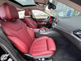 BMW 4 Series 2022 425i Gran Coupe M Ensemble de sport intérieur photo 12 BMW 4 Series 2022 425i Gran Coupe M Ensemble de sport intérieur photo 12