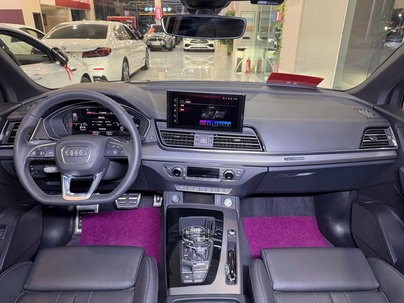 Audi Q5L 2024 40TFSI Deluxe Dynamic interior photo 17 Audi Q5L 2024 40TFSI Deluxe Dynamic interior photo 17