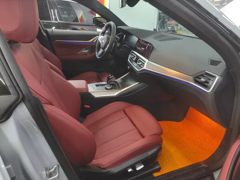 BMW 4 Series 2022 425i Gran Coupe M Sports Night Suit interior photo 9 BMW 4 Series 2022 425i Gran Coupe M Sports Night Suit interior photo 9