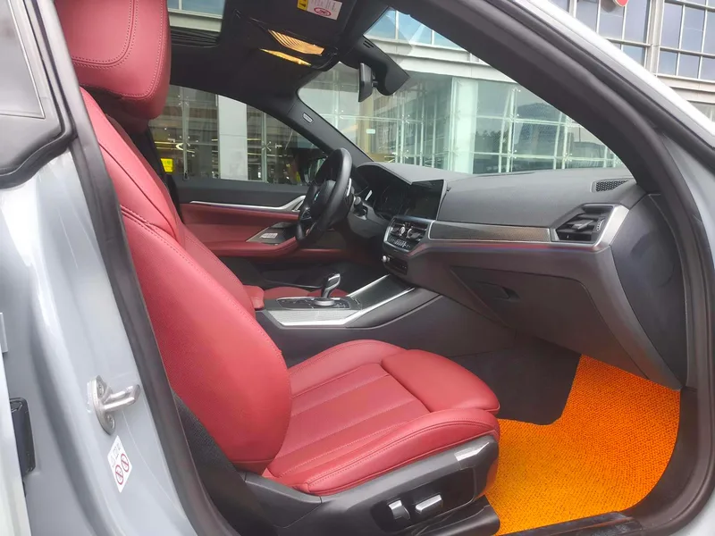 BMW 4 Series 2022 425i Gran Coupe M Sports Night Suit interior photo 10 BMW 4 Series 2022 425i Gran Coupe M Sports Night Suit interior photo 10
