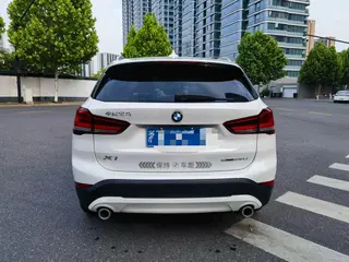 BMW X1 2022 sDrive25Li Líder exterior foto 5 BMW X1 2022 sDrive25Li Líder exterior foto 5