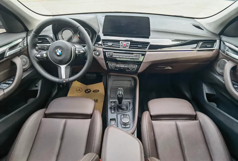BMW X1 2022 sDrive25Li Líder interior foto 7 BMW X1 2022 sDrive25Li Líder interior foto 7