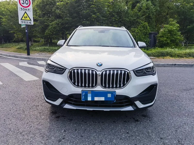 BMW X1 2022 sDrive25Li Líder interior foto 10 BMW X1 2022 sDrive25Li Líder interior foto 10