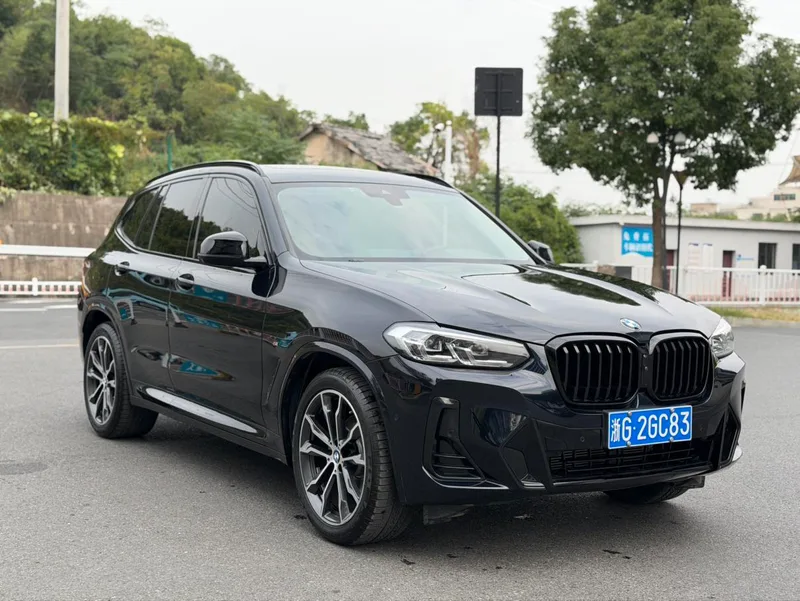 BMW X3 2023 xDrive30i Leading Type M Obsidian Night Suit exterior photo 3 BMW X3 2023 xDrive30i Leading Type M Obsidian Night Suit exterior photo 3