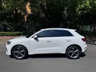 Audi Q3 2022 35 TFSI Tipo dinámico de moda exterior foto 3 Audi Q3 2022 35 TFSI Tipo dinámico de moda exterior foto 3