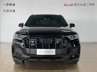 Audi SQ7 2024 4.0 TFSI Edición Dark Night Knight exterior foto 2 Audi SQ7 2024 4.0 TFSI Edición Dark Night Knight exterior foto 2