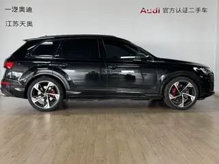 Audi SQ7 2024 4.0 TFSI Edición Dark Night Knight exterior foto 3 Audi SQ7 2024 4.0 TFSI Edición Dark Night Knight exterior foto 3