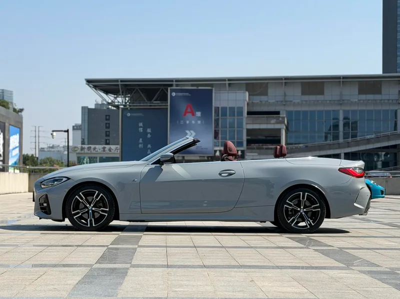 BMW 4 Series 2023 425i Convertible M Sports suit exterior photo 3 BMW 4 Series 2023 425i Convertible M Sports suit exterior photo 3