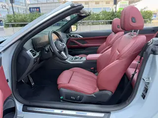 BMW 4 Series 2023 425i Convertible M Sports suit interior photo 14 BMW 4 Series 2023 425i Convertible M Sports suit interior photo 14