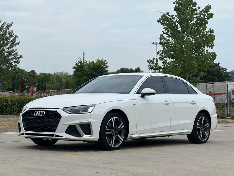 Audi A4L 2022 40 TFSI Fashion dynamic type exterior photo 1 Audi A4L 2022 40 TFSI Fashion dynamic type exterior photo 1