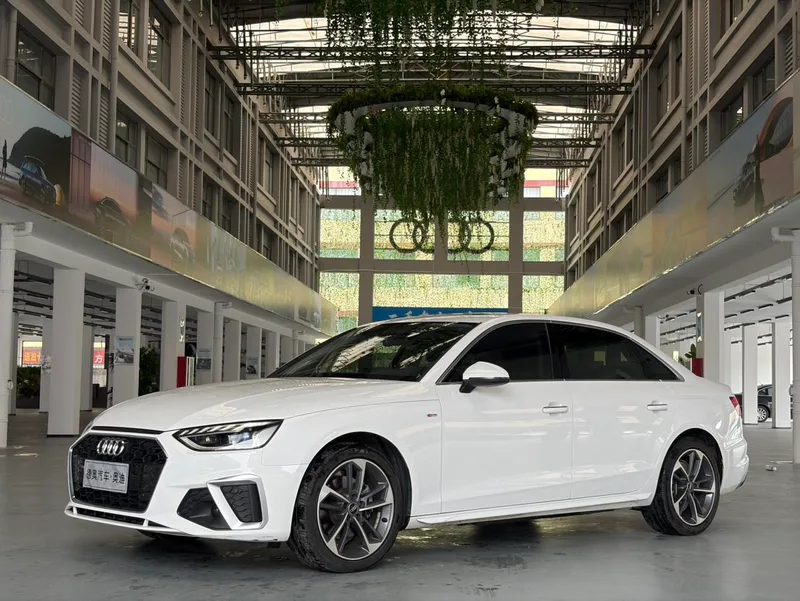 Audi A4L 2023 40 TFSI Fashion dynamic type exterior photo 1 Audi A4L 2023 40 TFSI Fashion dynamic type exterior photo 1