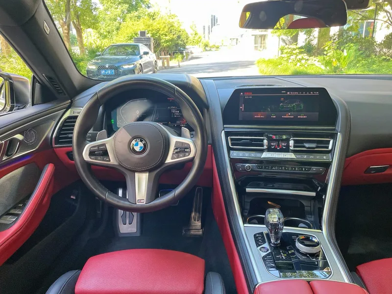 BMW 8 Series 2021 Restyling 840i Four-door coupe M Sports suit interior photo 12 BMW 8 Series 2021 Restyling 840i Four-door coupe M Sports suit interior photo 12