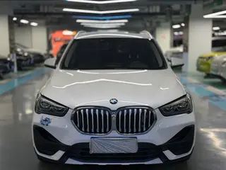 BMW X1 2022 sDrive25Li Líder exterior foto 2 BMW X1 2022 sDrive25Li Líder exterior foto 2