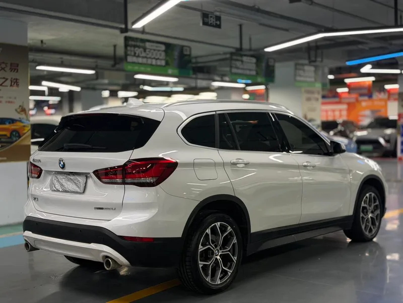 BMW X1 2022 sDrive25Li Líder exterior foto 4 BMW X1 2022 sDrive25Li Líder exterior foto 4