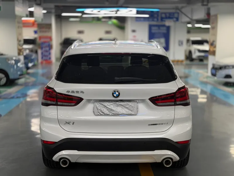 BMW X1 2022 sDrive25Li Líder exterior foto 5 BMW X1 2022 sDrive25Li Líder exterior foto 5
