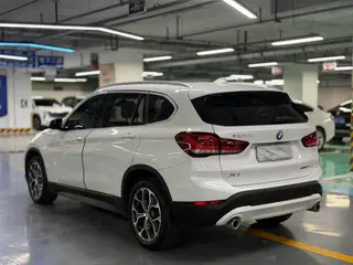 BMW X1 2022 sDrive25Li Líder exterior foto 6 BMW X1 2022 sDrive25Li Líder exterior foto 6