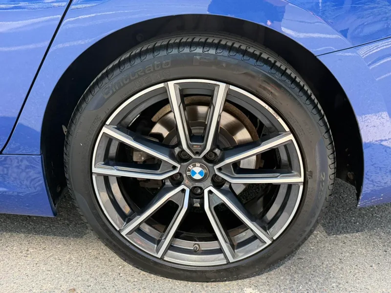 BMW 3 Series 2021 Restyling 325Li M Sports suit exterior photo 5 BMW 3 Series 2021 Restyling 325Li M Sports suit exterior photo 5